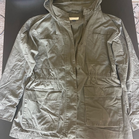 Universal Thread Jackets & Blazers - Universal Thread olive green women’s fall jacket size large utility jacket